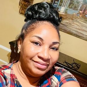 Meet your Posher, Chinell